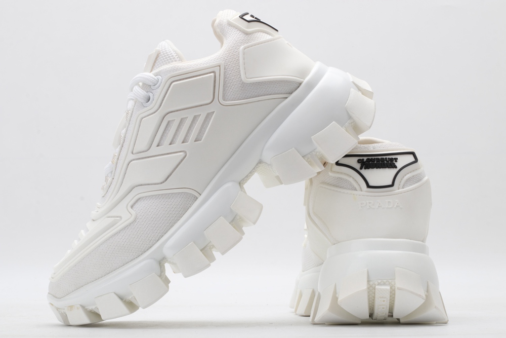 P*rada SNEAKER
